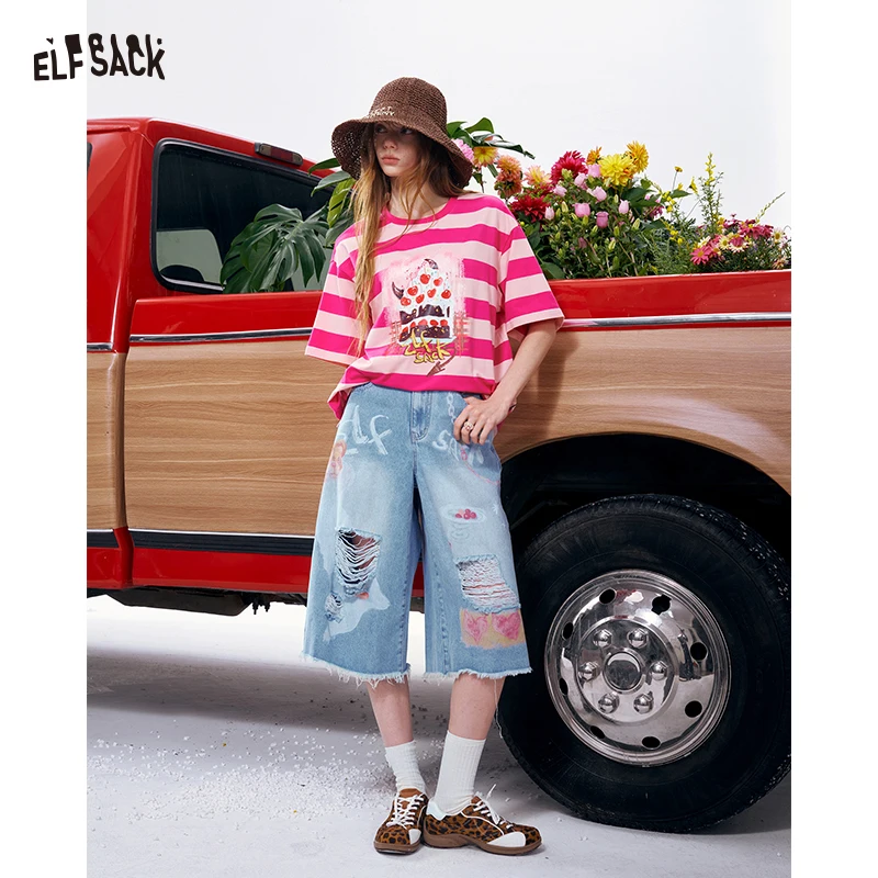 ELFSACK Women's Sweet Cool Light Blue Denim Shorts with Bear Embroidery, Graffiti Print & Ripped Details, Loose A-Line Capris