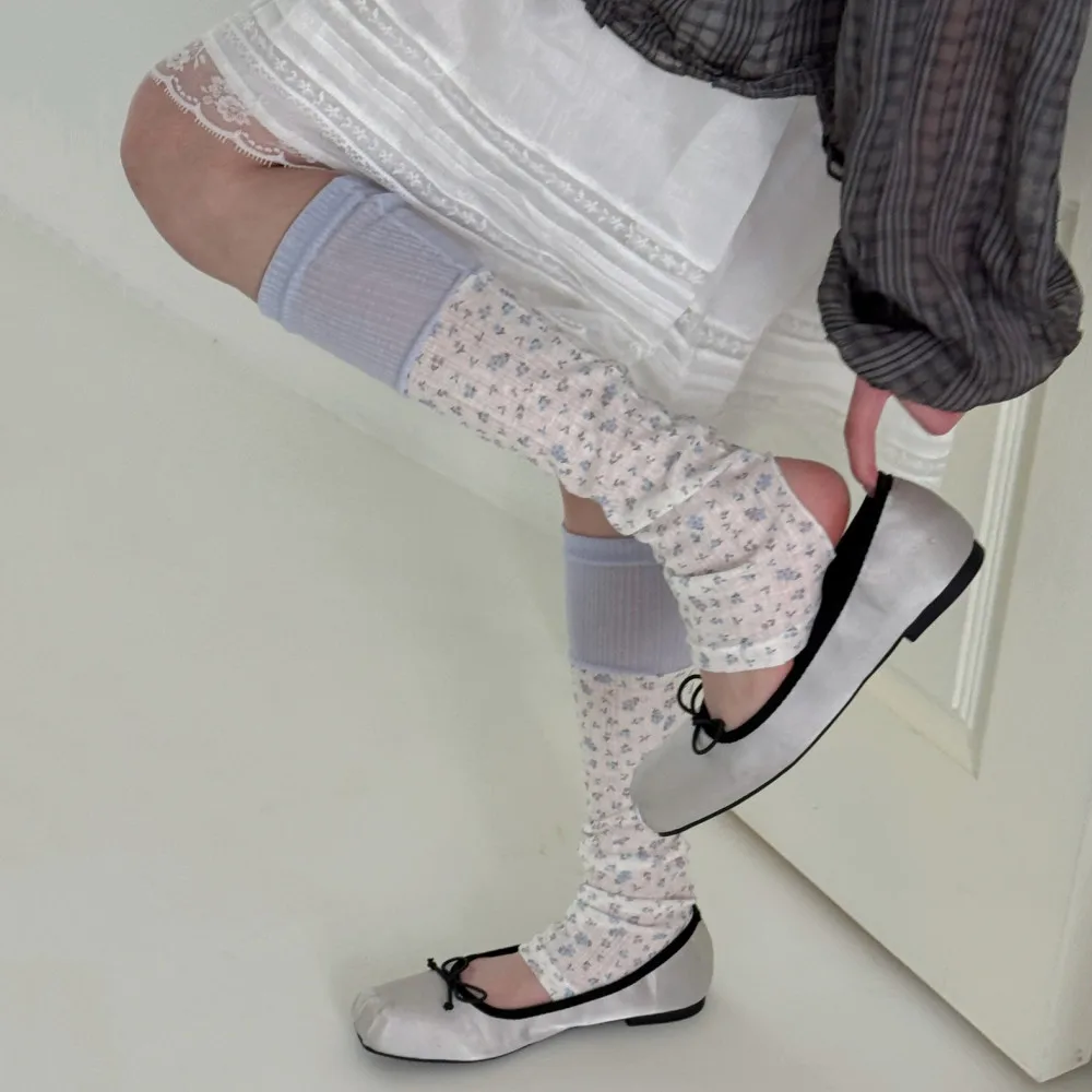 Blumendruck-Beinwärmer im japanischen Stil, dünne Sommer-Fußabdeckung, Wadensocken, Strümpfe für Damen
