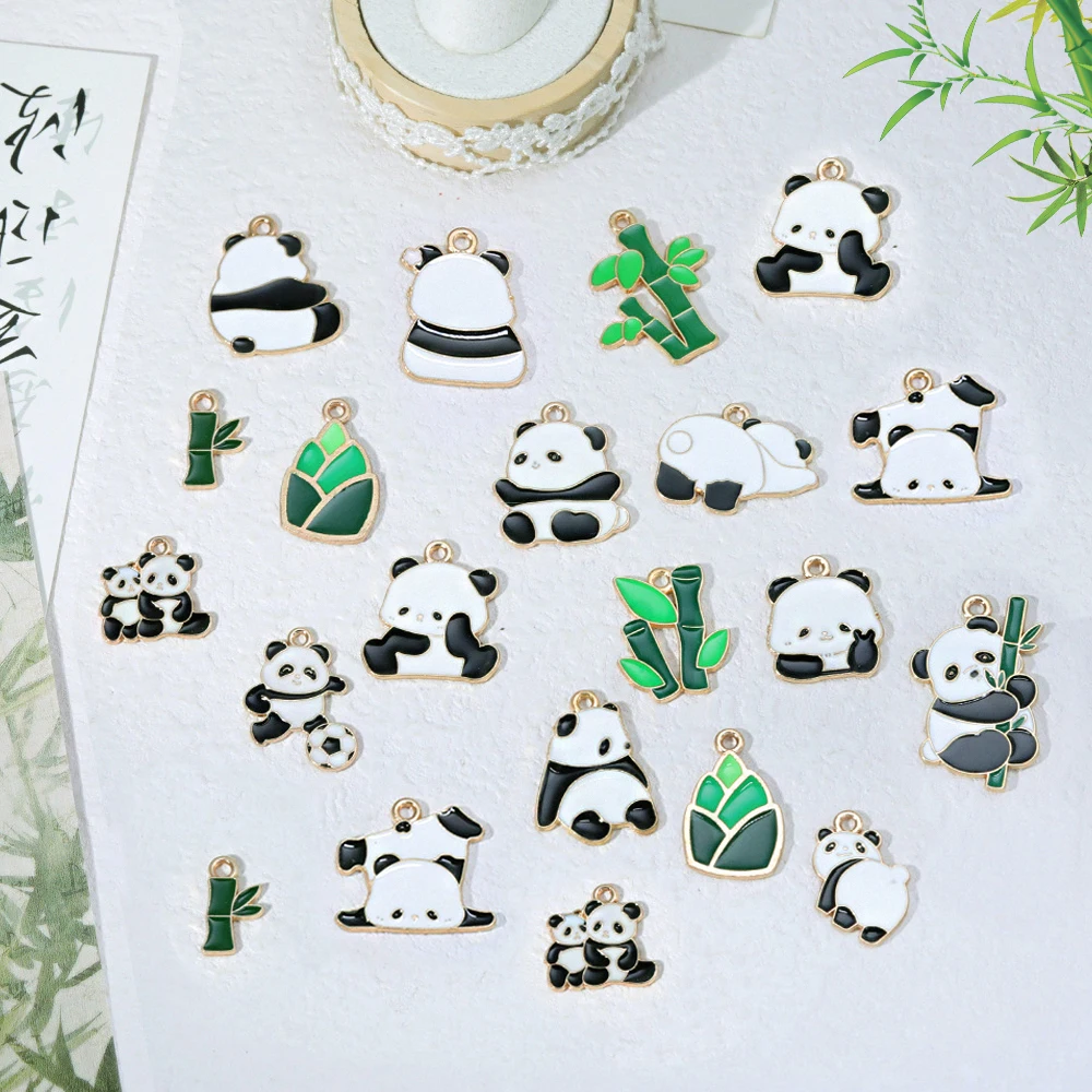 

Cordial Design 200Pcs DIY Making/Panda Pendant/Earrings Accessories/Hand Made/Jewelry Findings & Components/Alloy Charms #194274