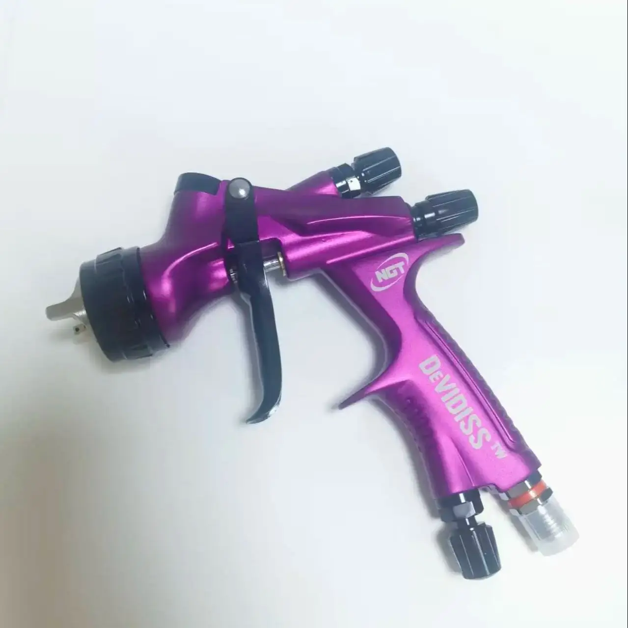 

DEVIDISS PRO 600ML 1.3TIP Professional Cold HVLP Automotive Spray Painting Tool DIY Grade Pneumatic Power Source 1.3mm Nozzle