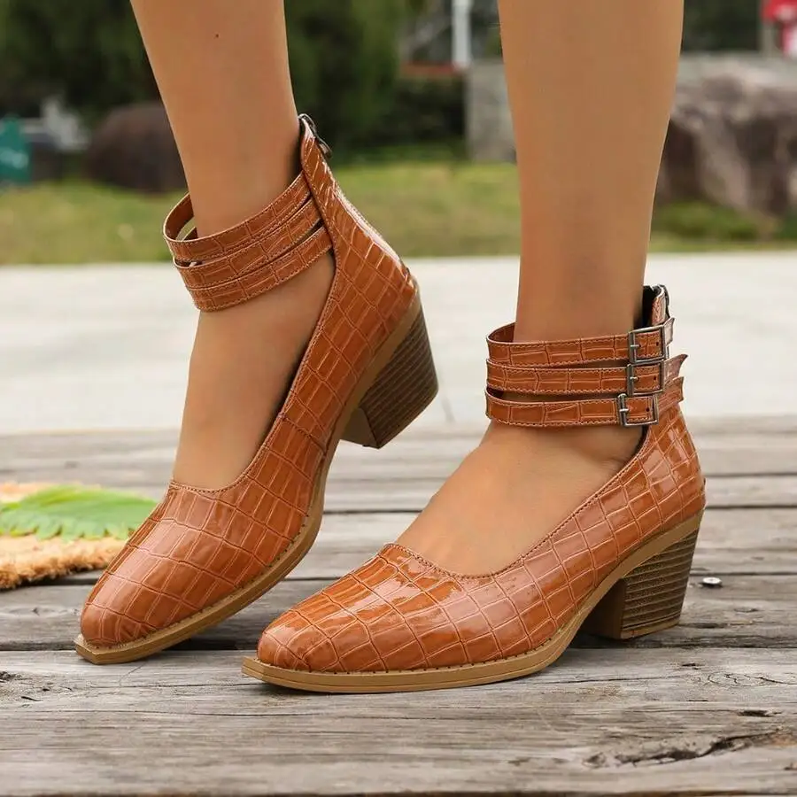 

Chunky Heel Pointed Toe Ankle Strap Womens Casual Sandals