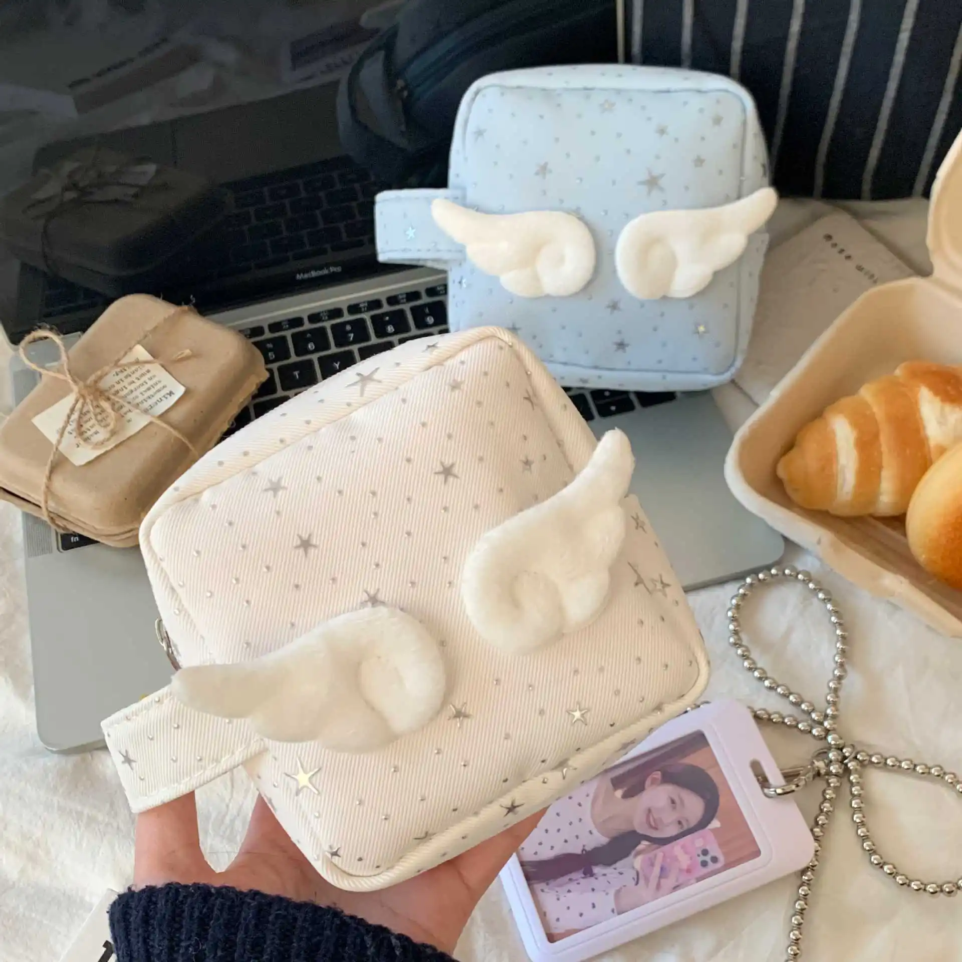 Bolsa de Armazenamento com Estampa de Asas de Anjo Kawaii, Mini Organizador de Cosméticos para Meninas, Bolsa de Viagem Portátil para Câmera e Absorve
