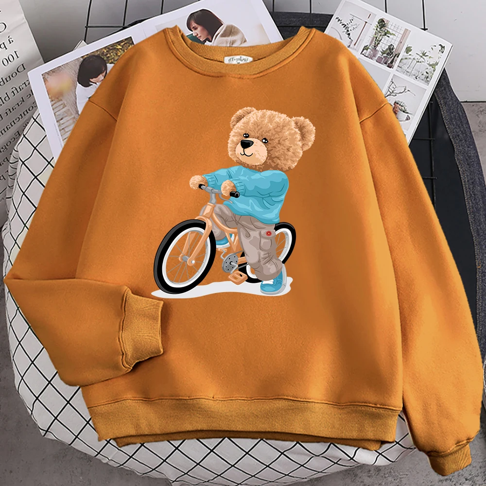 Autumn Woman Pullover A Teddy Bear Wearing A Sweater And Riding A Bicycle Print Hoody Fleece Soft Sweatshirt Loose Warm Tops