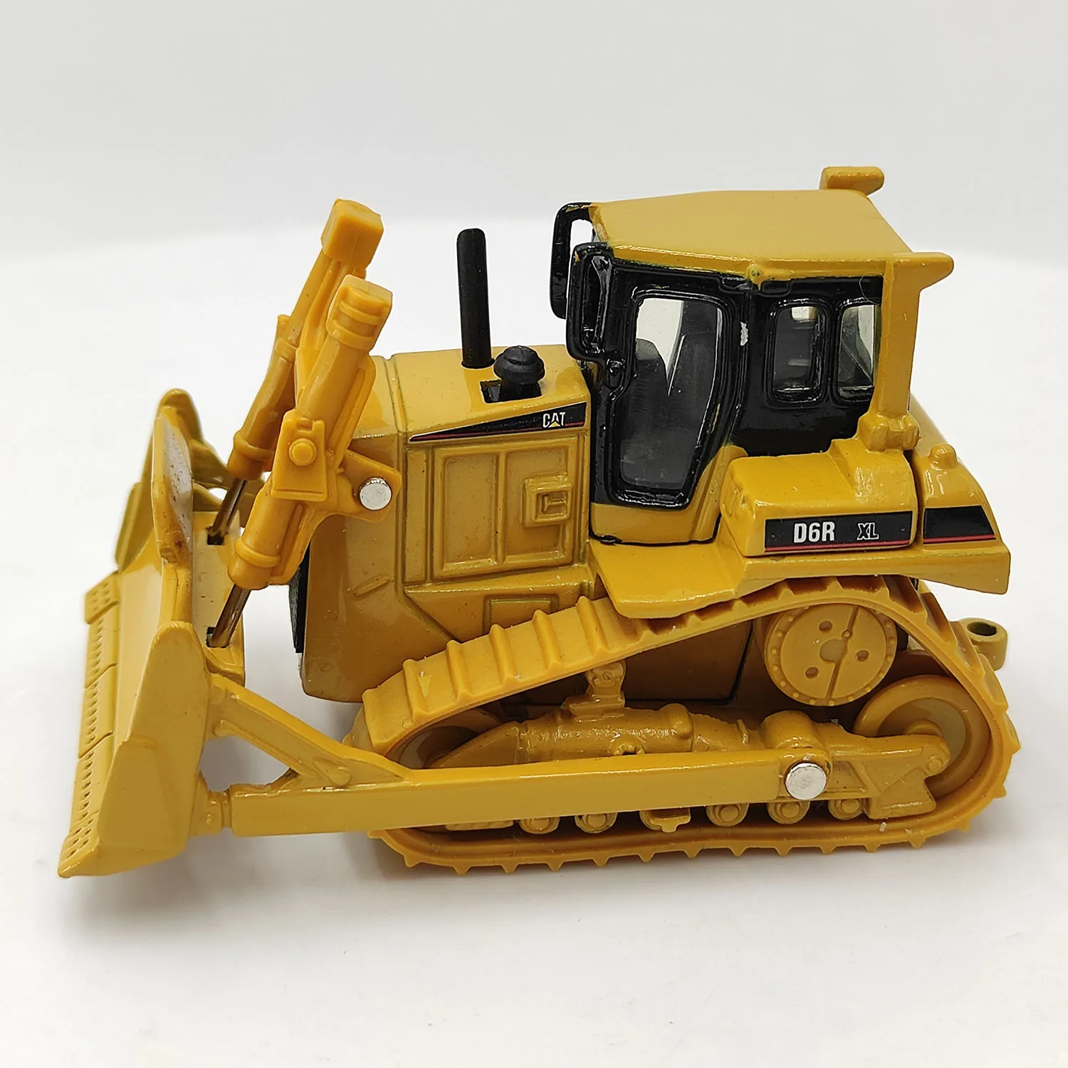 Diecast CAT 1/64 Schaal Motor Grader Loader Bulldozer Simulatie Legering Model Auto Collectible Toy Gift Souvenir Display Ornament