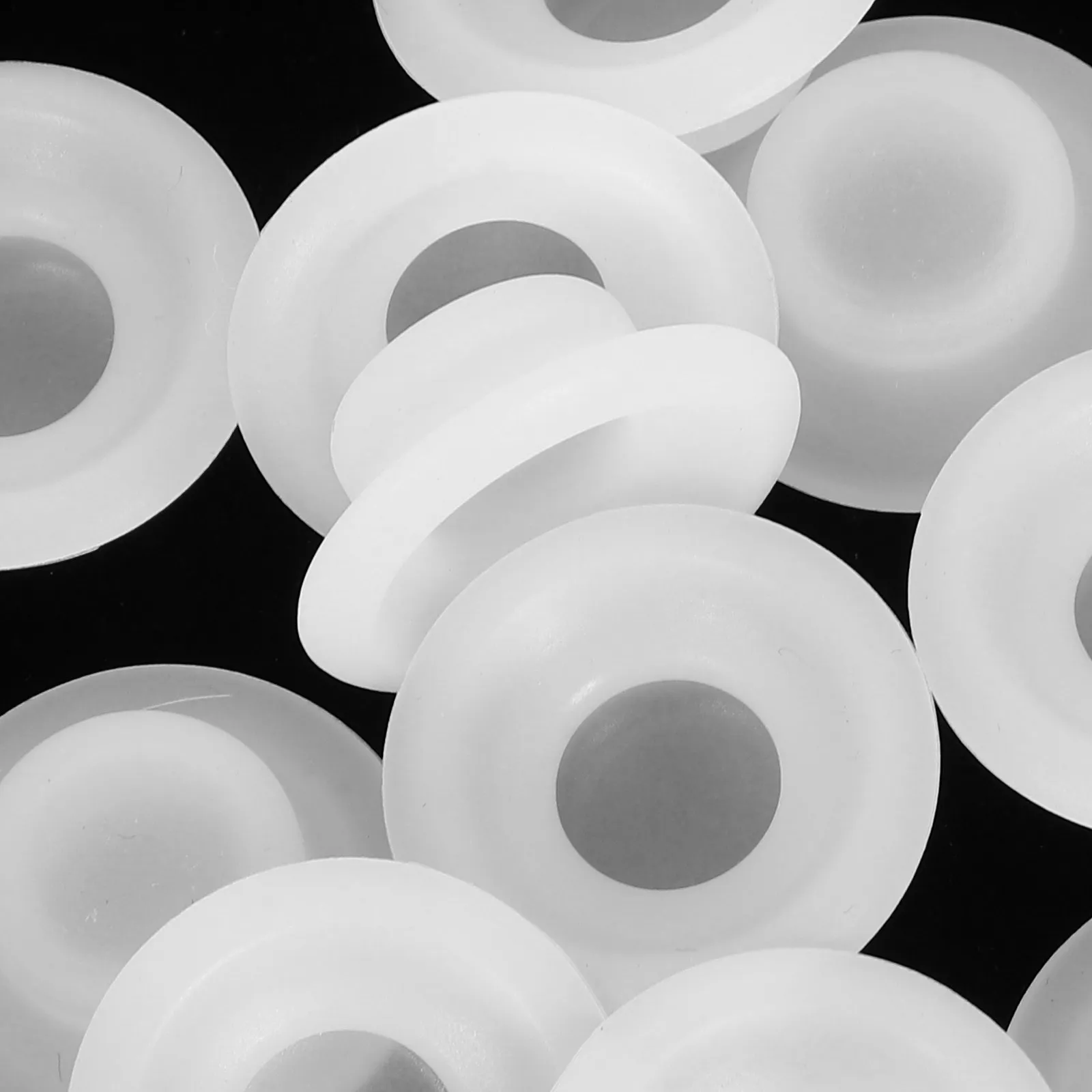 12Pcs Swing Top Bottle Seal Gaskets Silicone Leak-Proof Replacement Gaskets for Home Brew Soda Beer Water Bottles Fermentation
