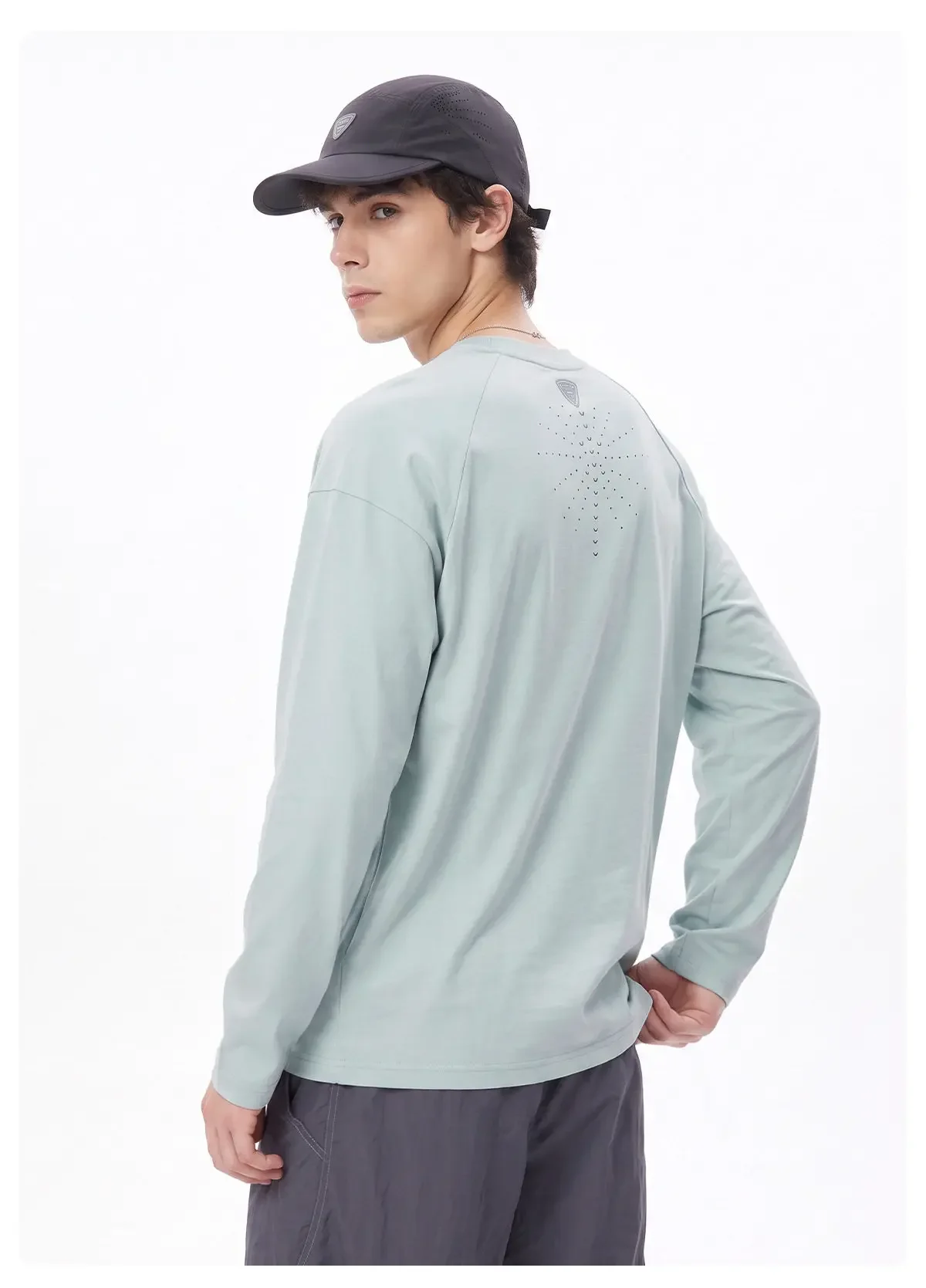 Male Outdoor Athletic Long Sleeve T‑Shirt  Crew Neck Quick Dry Moisture Wicking Cool Feel Breathable Running Hiking Tops