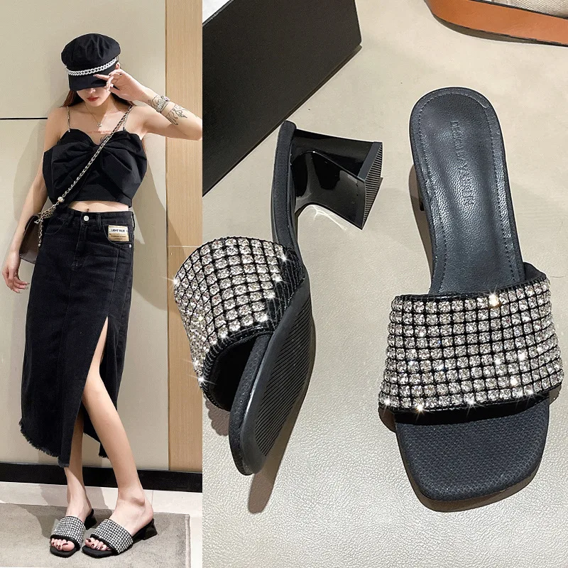 Sandali donna estate 2023 nuova punta aperta strass tacchi grossi tacchi alti scarpe firmate di marca di lusso pantofole da donna Sexy da ufficio