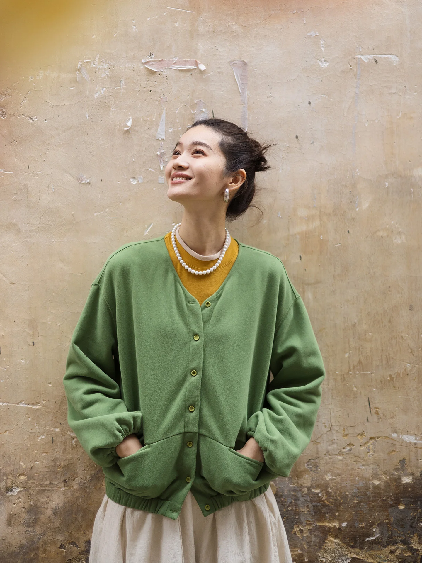 

Новый весенний женский вязаный кардиган с длинными рукавами, V-образным вырезом, на пуговицах, 100% хлопок, повседневный стиль, цветной