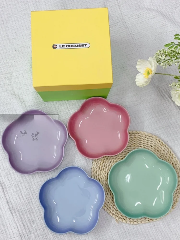 

Le Creuset 8-Inch Cool Color Enamel Cerc Di Floral Deep Di Dert Fruit Salad Plate French Sle Pure Color Dinnerware