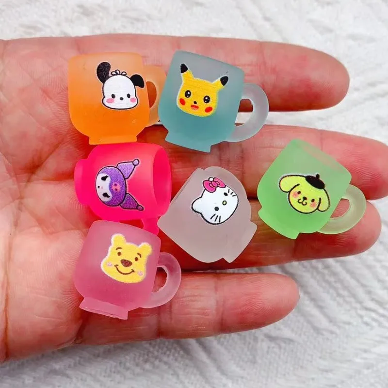 10Pcs Cartoon Animal resin Tea Cup Pendant Necklace Art Coffee Cup Charm Design Jewelry Handmade Charms Decoration For Gift