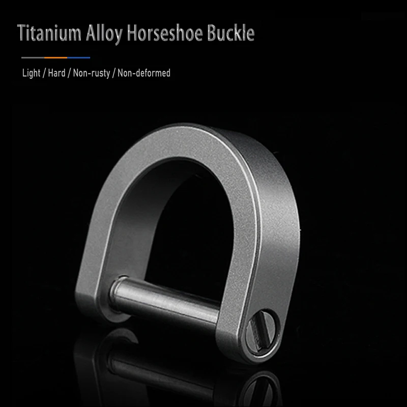 Titanium Alloy Men Women Car Keychain Super Light EDC Horseshoe Buckle Creative Stirrup D Type Buckle Car Key Ring Accessories