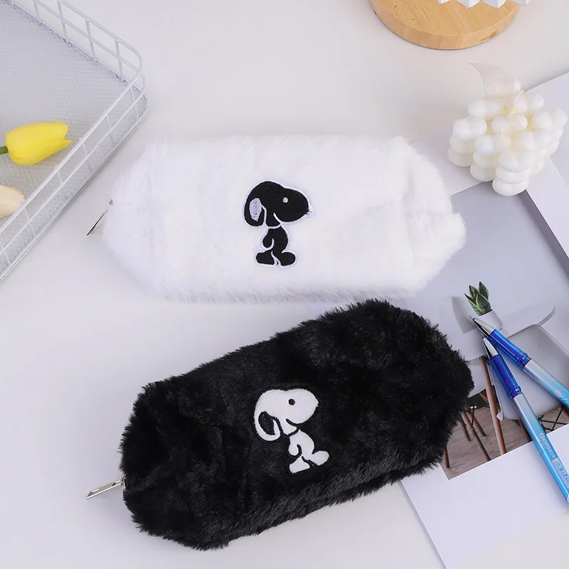 Miniso Cartoon Cute Snoopy Plush Makeup Bag Girl Portable Large Capacity Zippered Stationery Storage Pencil Bag Makeup Bag