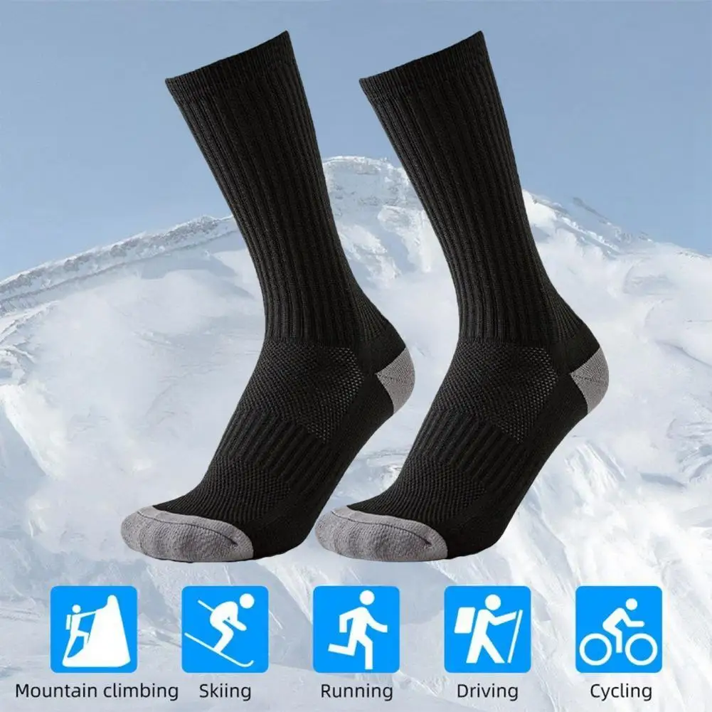 Skarpety załogowe bawełniane antypoślizgowe Skarpety załogowe bawełniane o wysokiej wydajności męskie do codziennych ćwiczeń biegania odprowadzające wilgoć