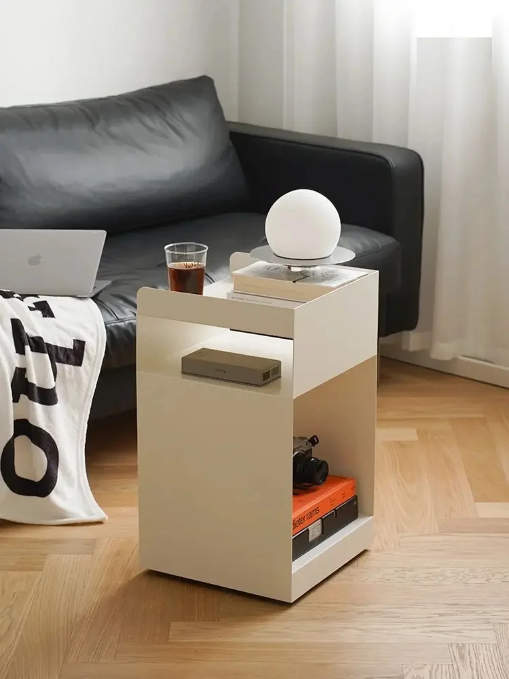 Iron Side Table Nordic Styl Bedside Table Invisible Casters Metal Nightstand Furniture Living Room Movable Storage Cabinet