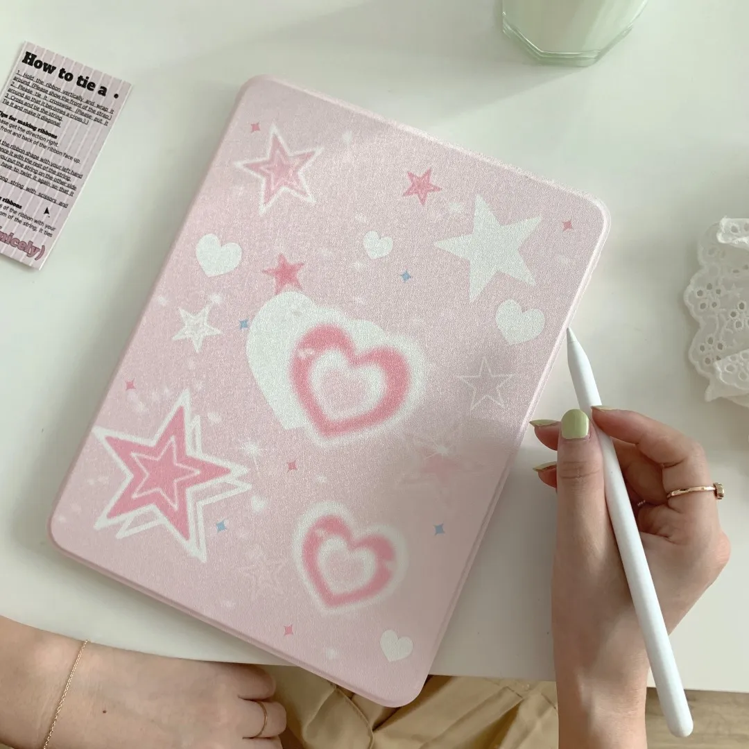 Чехол-держатель для iPad, с рисунком в виде сердца