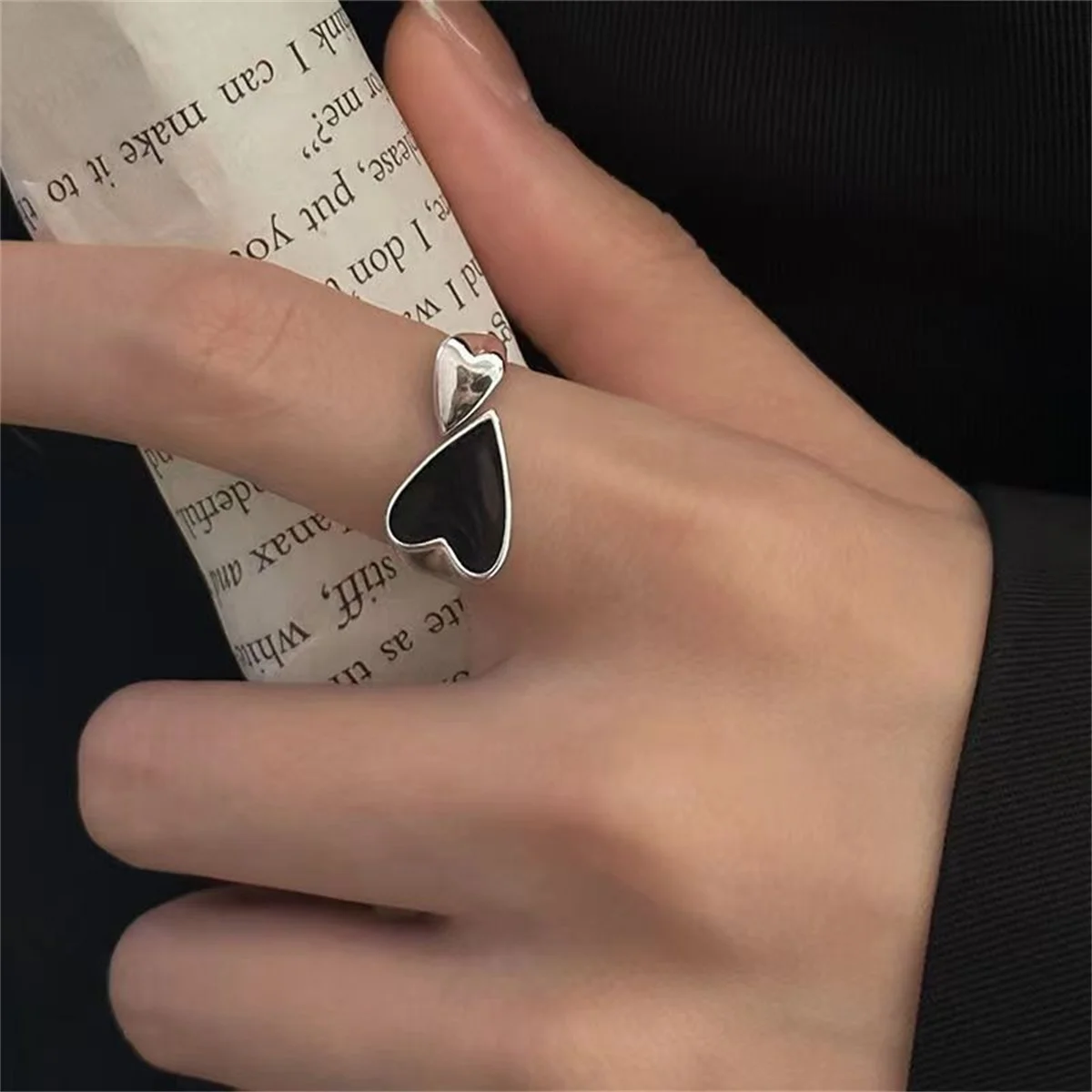 Minimalist Double Black Silver Color Love Heart Rings For Women Light Luxury Black Zircon Heart Index Finger Ring Punk Jewelry