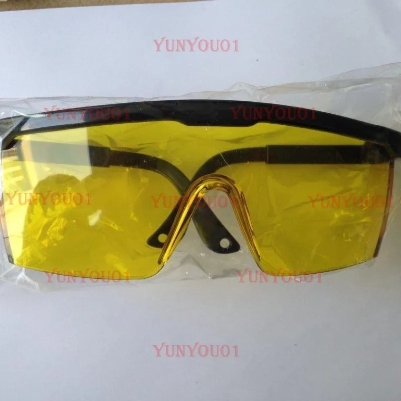 

UV Protective Equipment UVS-30/40 UV Protective Glasses To Protect Against UV Rays