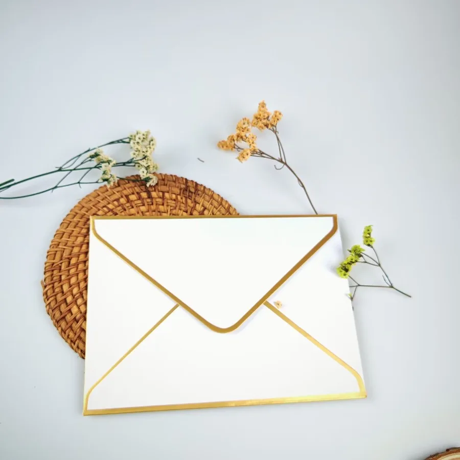 ซองจดหมายปั๊มร้อน 10 ชิ้น ขนาด 19*14 ซม. ขอบสีทอง