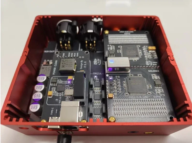 Fully balanced R2R decoder Supports up to 24 bit pcm384  9-24V