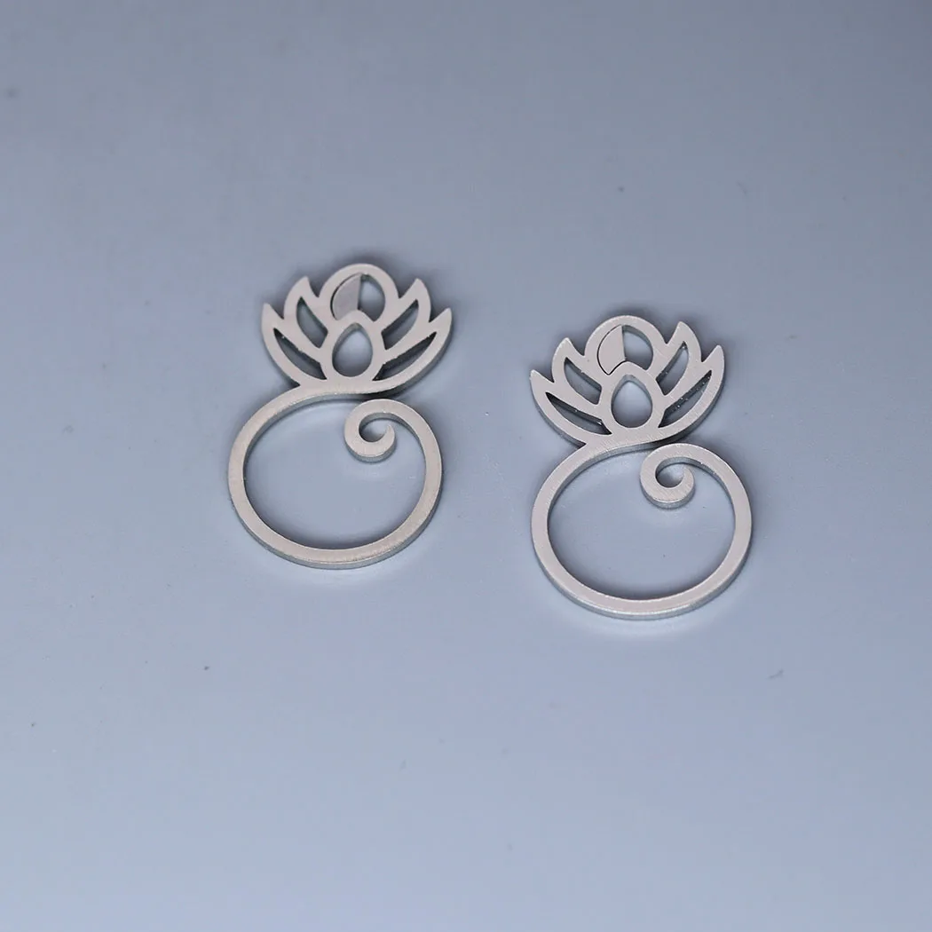 5pcs/lot Lotus Flower Simple Charm Pendant For Necklace Bracelets Jewelry Crafts Making Findings Handmade Stainless Steel Charm