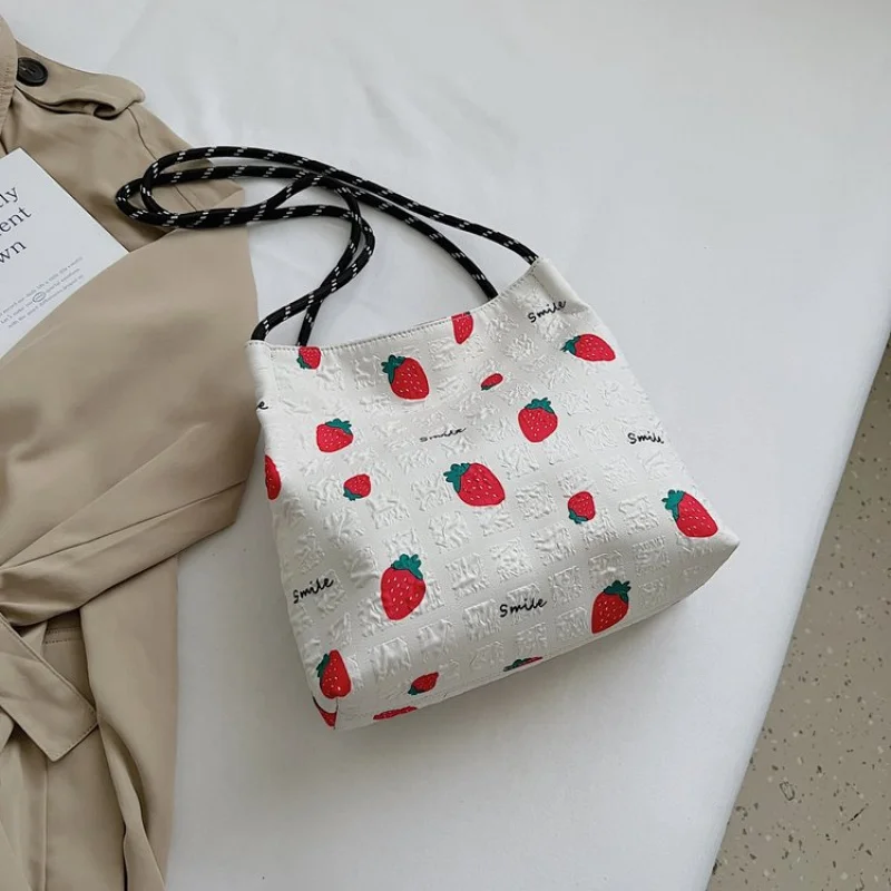 

Стильная женская сумка через плечо из натуральной кожи - элегантная и функциональная сумка через плечо для женщин