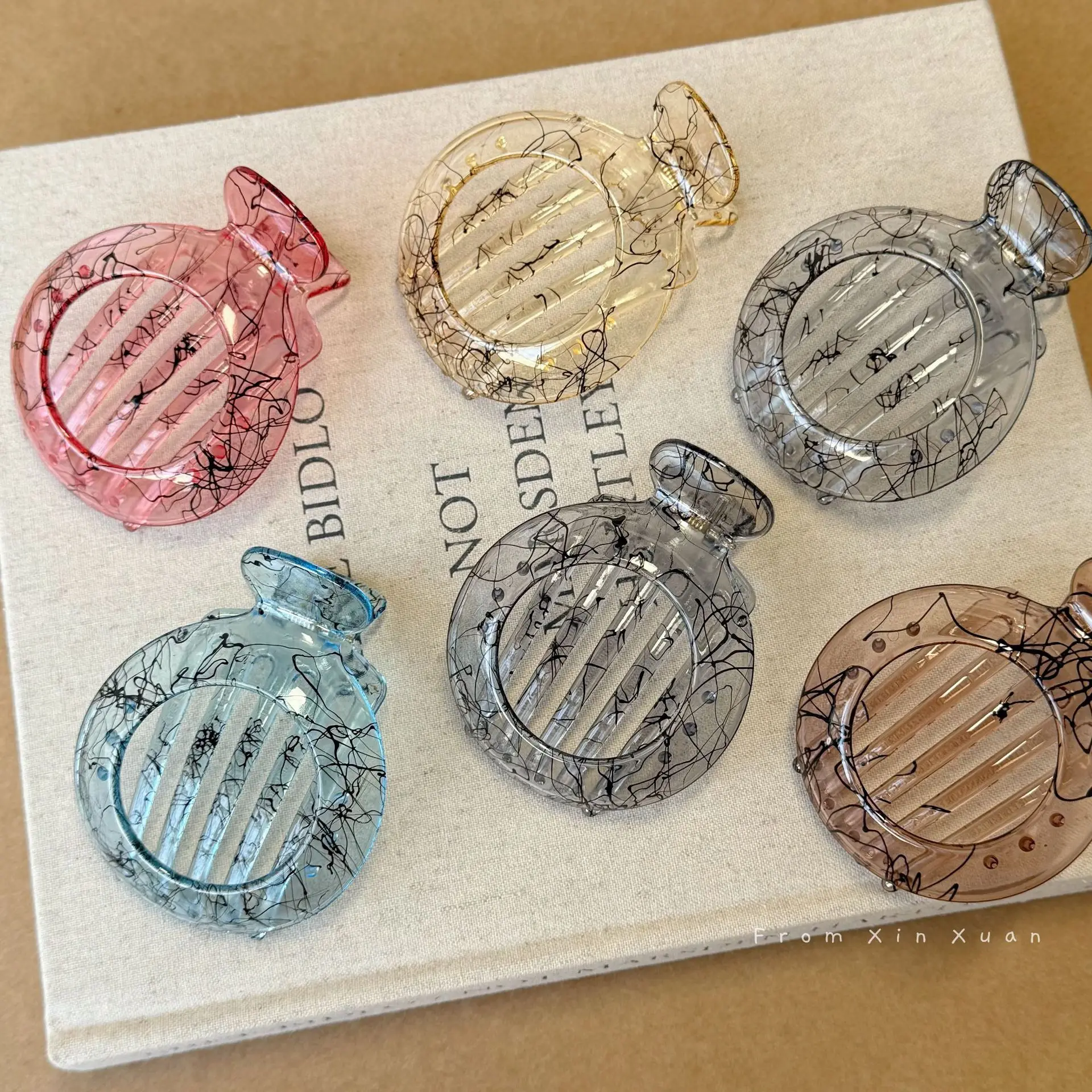 

Пластиковая заколка для волос с полым хвостом, корейская мода, простая заколка для волос в виде краба, зажим для волос для женщин и девочек, украшения для волос, аксессуары