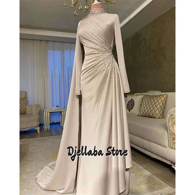 Elegante Abendkleider aus Satin, formelle Partykleider für Damen, hochgeschlossenes Abendkleid mit Falten, individuell anpassbar