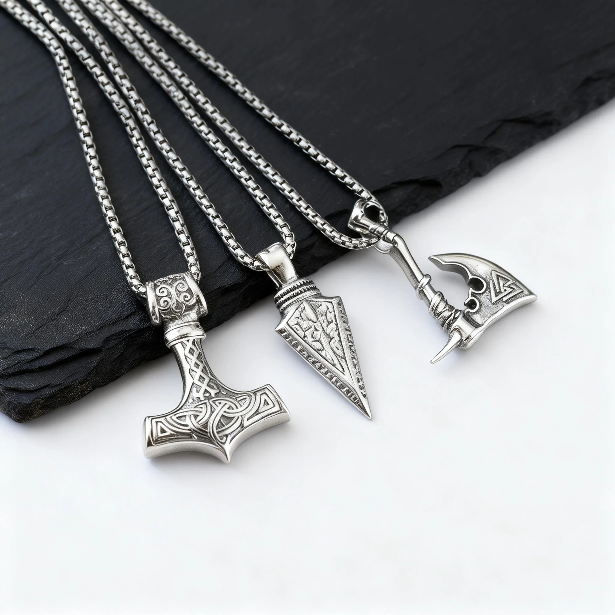 Wikinger-Axt-Halskette für Männer, Vintage Edelstahl Piraten-Runen-Halskette, Rock-Punk-Schmuck Geschenk für Vater Sohn Ehemann BBF – Detail 3