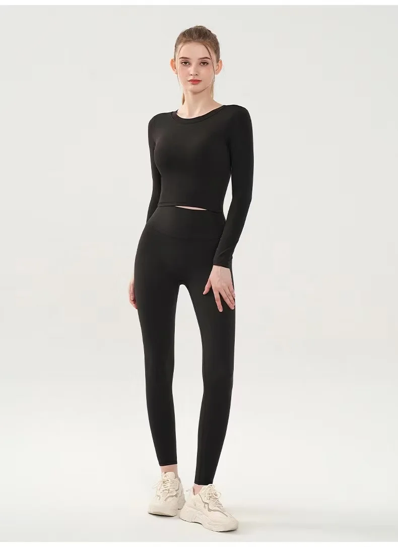 Modische Sport-Oberteile für Pilates und Laufen mit Brustpolster, Fitness-Langarmshirt, Enganliegend, Schnelltrocknend, Yoga-Oberteil, Outdoor-Bekleidung – Detail 14