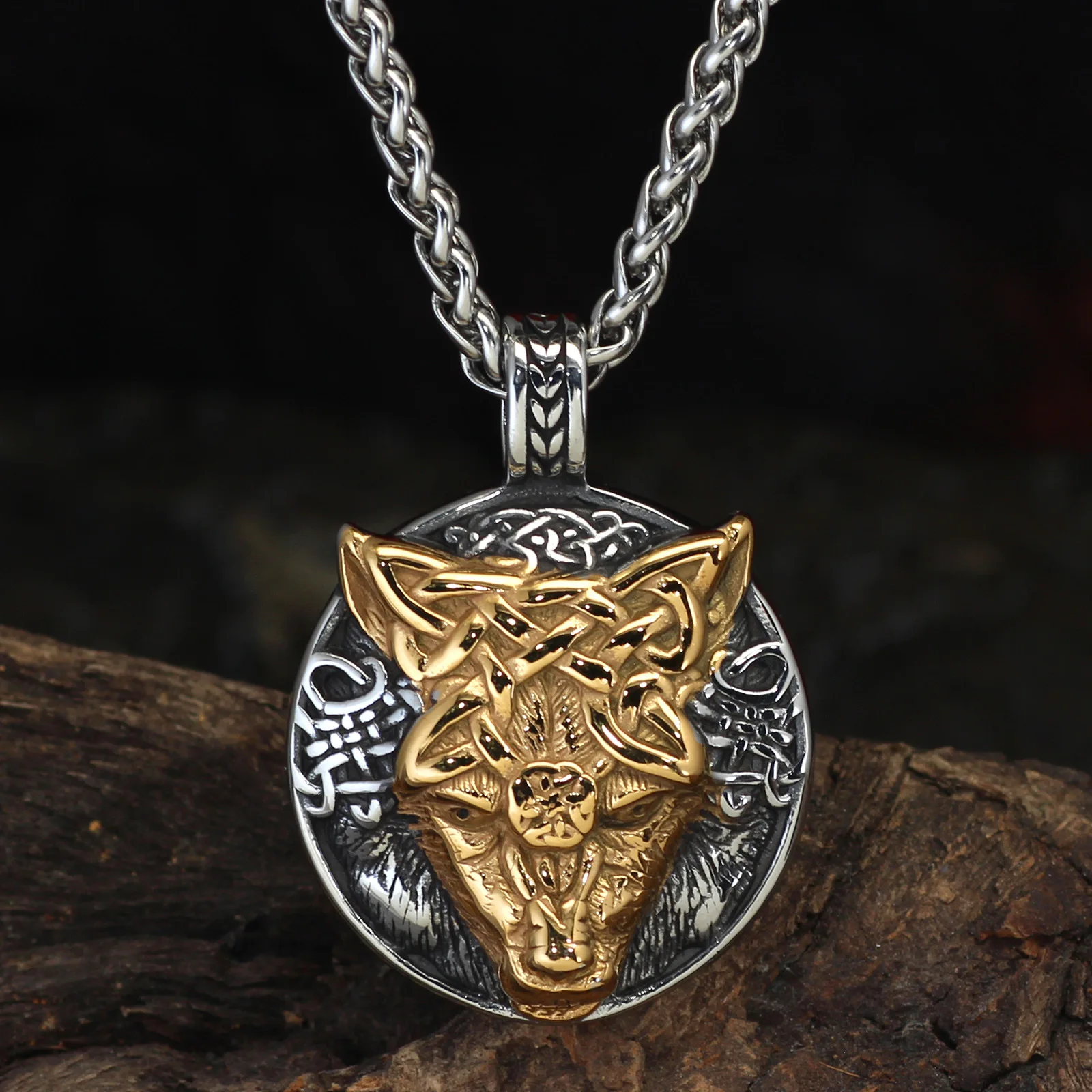 Viking Animals Series Retro Silver Color Stainless Steel Adorned A Gold Color Wolf Head Necklace UNISEX Domineering Necklace