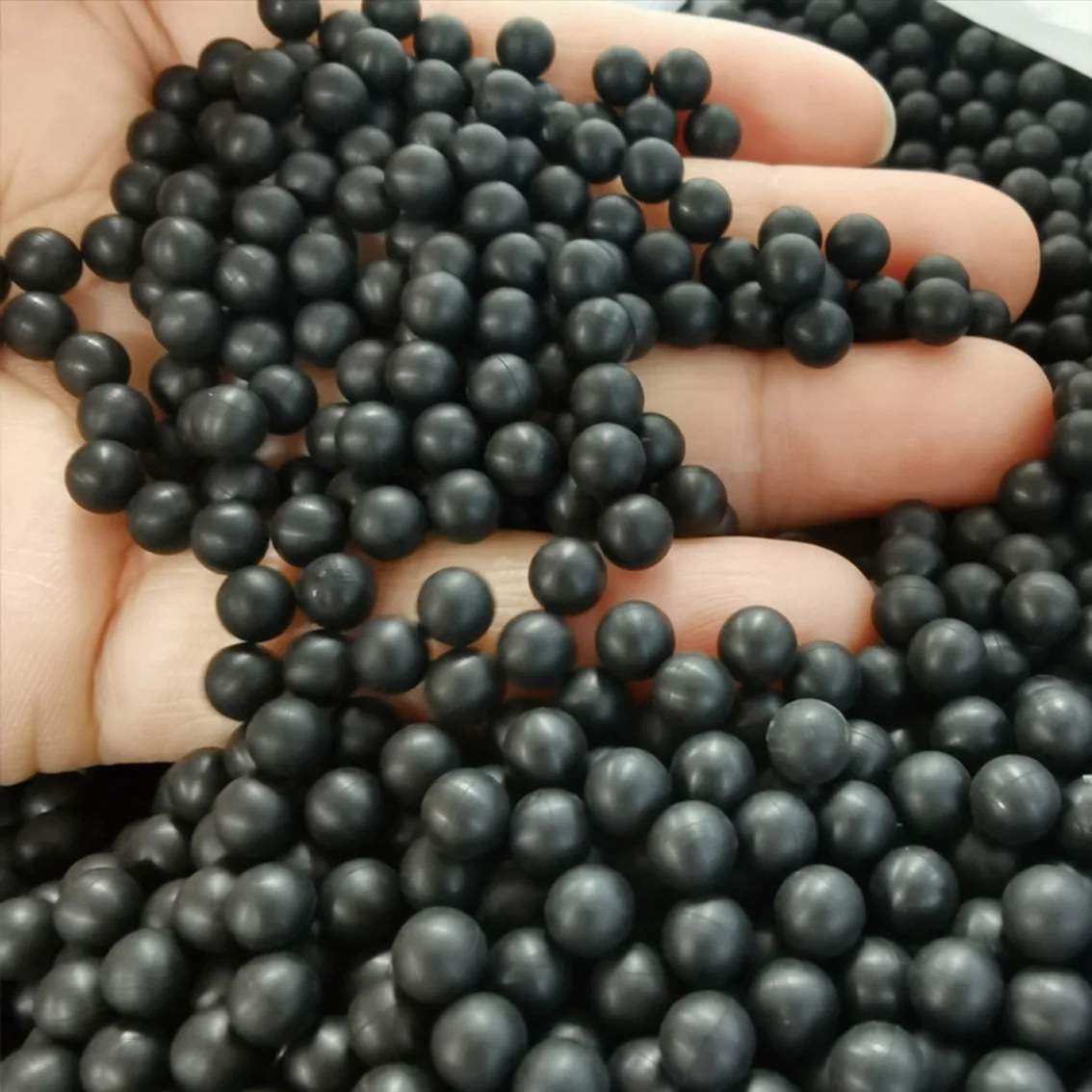 1-1000pcs Solid Rubber Ball Diameter 2/2.5/3/3.5/4/4.5/5-45mm Industrial Bouncy Ball Black Round Sealing Rubber Ball DIY Parts