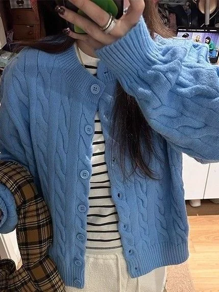 เสื้อสเวตเตอร์ถักไหมพรมสไตล์เกาหลีสำหรับผู้หญิง สีฟ้า ทรงเข้ารูป แขนยาว คอกลม ผ้าเนื้อนุ่ม ใส่ได้หลายโอกาส สไตล์ลำลอง เหมาะสำหรับฤดูหนาว