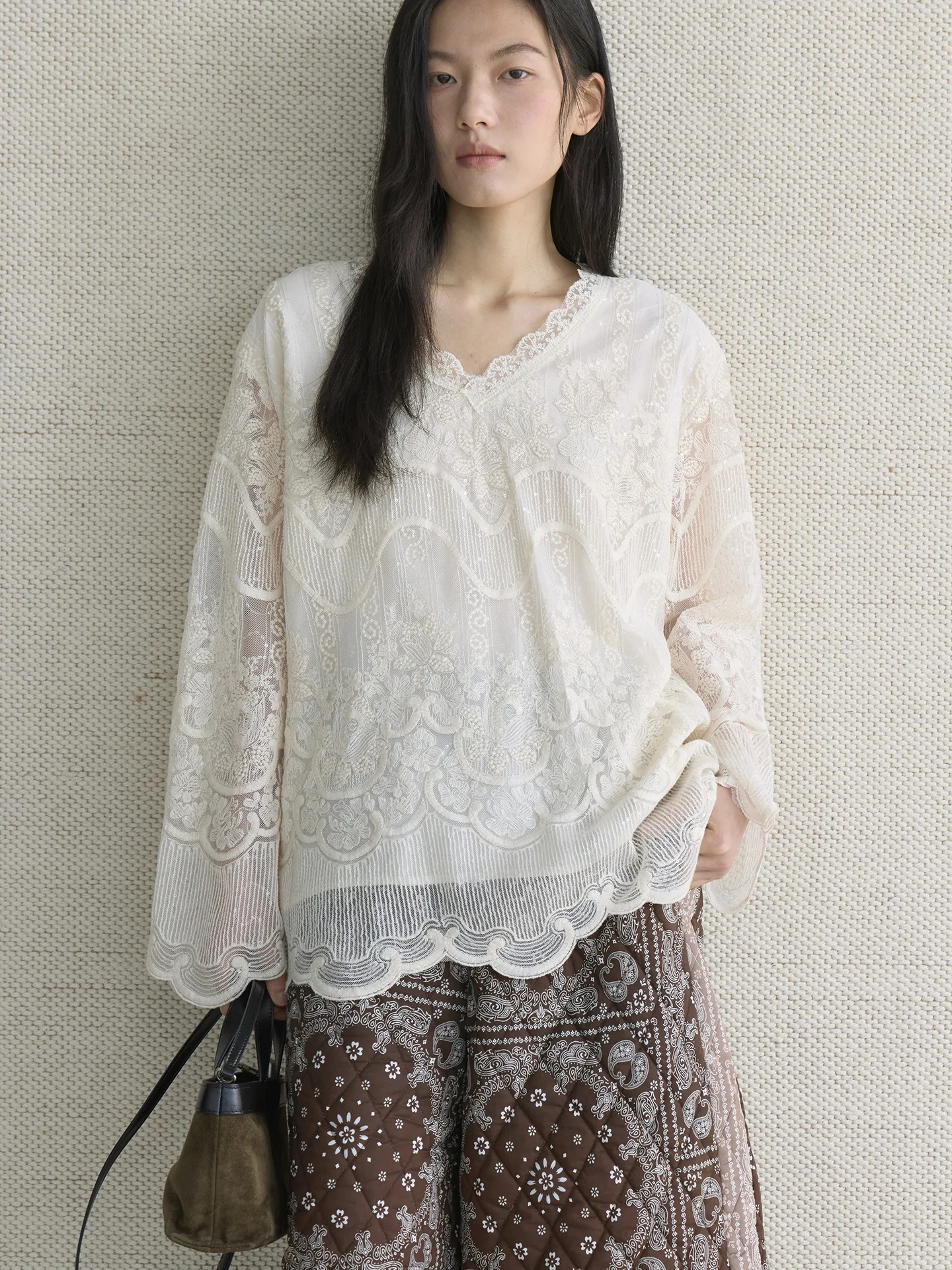 Early spring new style French style lace V-neck double-layer lined translucent shirt embroidered top for women