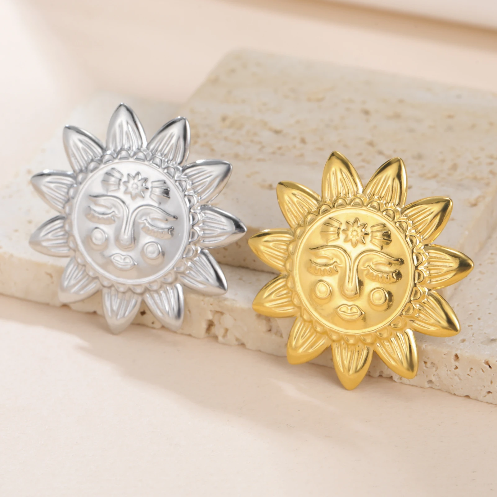 Skyrim Sonnenblume Pin Brosche Für Frauen Männer Edelstahl Gold Farbe Mode Abzeichen Anzug Hemd Zubehör Schmuck Geschenk