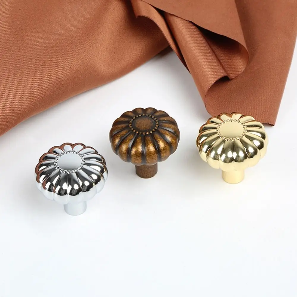 الرجعية مع قاعدة العتيقة النحاس مقابض خزانة سبائك الزنك الأجهزة مقابض درج يسحب خزانة الحمام #4