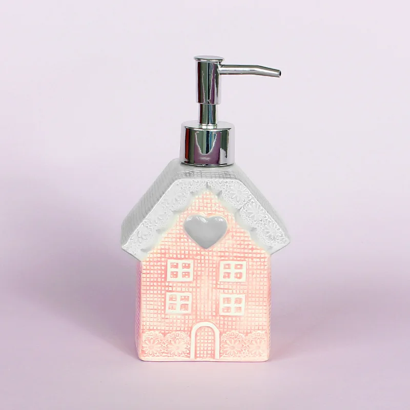 

European Ceramic Pink Soap Dispenser Creative Knitted House Shape Soap Liquid Home Use Shampoo Cosmetics Water Storage Bottle