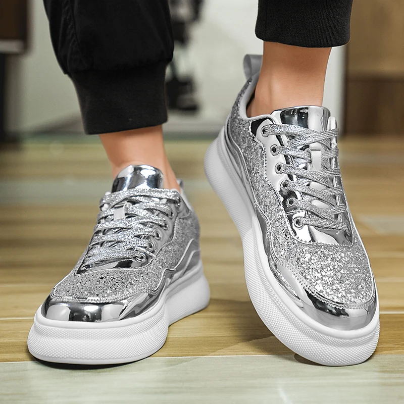 Zapatos de diseñador de lujo dorados y plateados brillantes para hombre, zapatillas informales para monopatín, plataforma con purpurina, calzado deportivo elegante para mujer