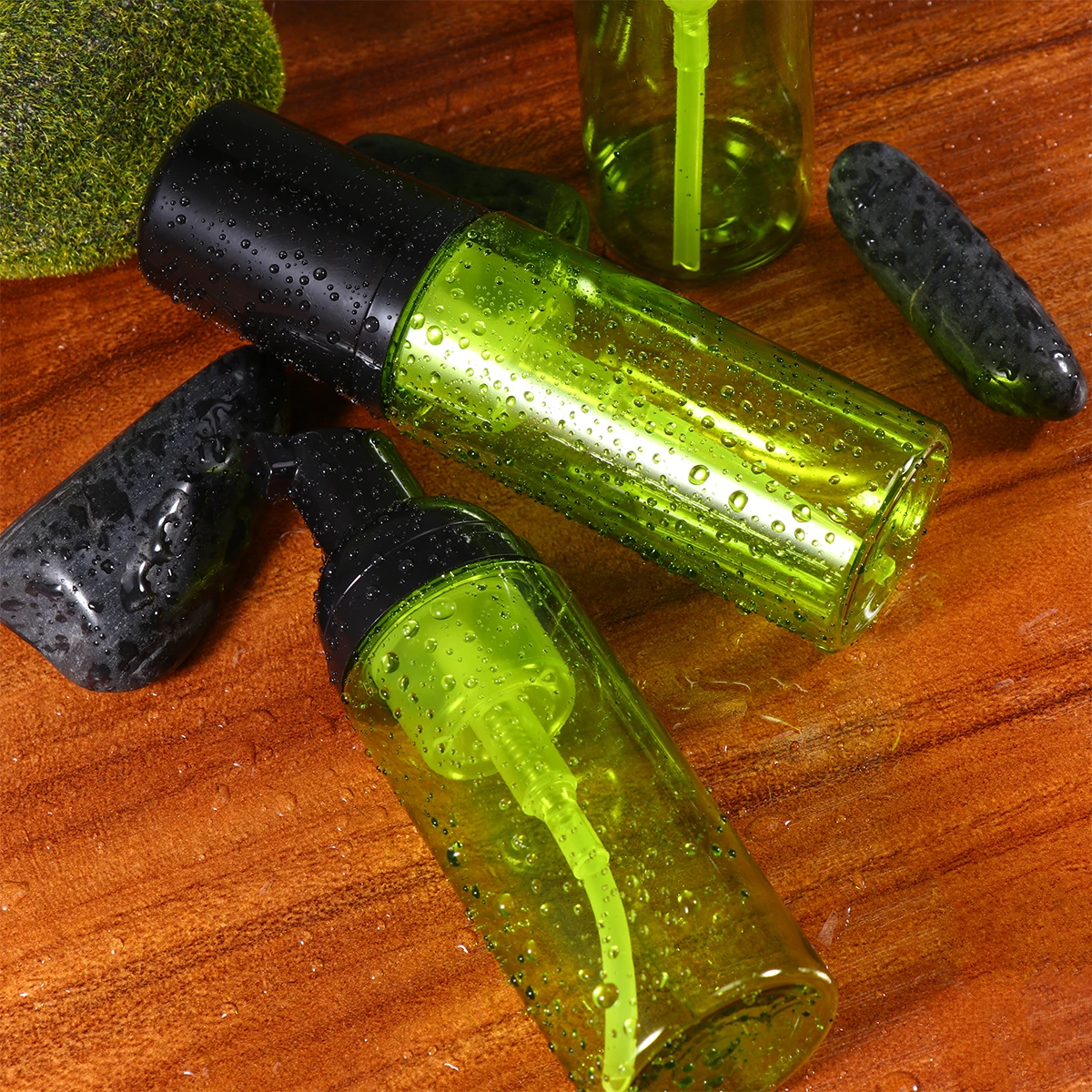 

Green Bottle Dispenser Essential Oil Lotion Bottling Travel Empty Squeeze Bottles