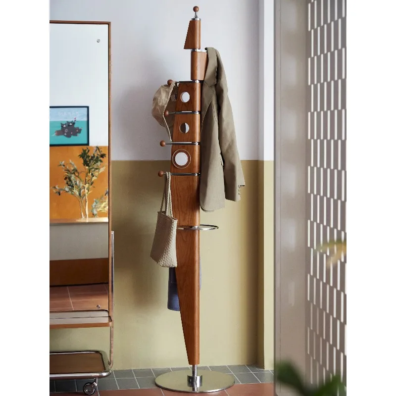 Hanger for nostalgic entrance Single pole vertical hanger and storage rack