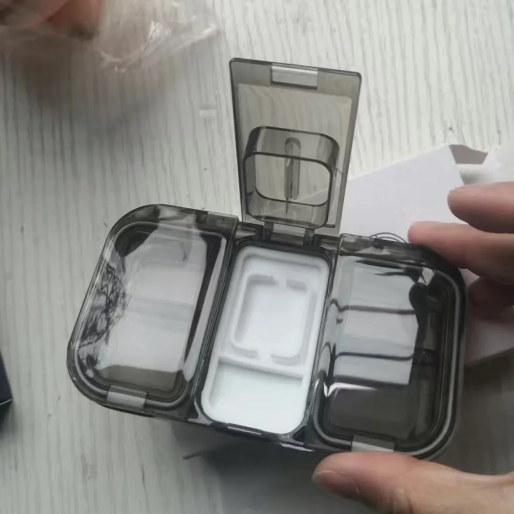 

Portable Pill Box Dustproof Moistureproof Multi Grid Plastic Travel Medicine Organizer Blades Design for Elders 123