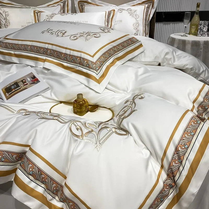 European Style Gold Edge Embroidered Bedding Set Luxury White Satin Cotton Duvet Cover Bed Sheets Pillowcases King Queen Size