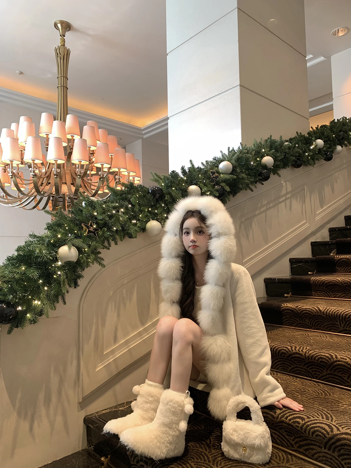 

Lanlan's Wardrobe Soft Warm Double Color Fur Coat Women's Autumn Winter Outerwear Long Sve Zipper Closure Medium Length