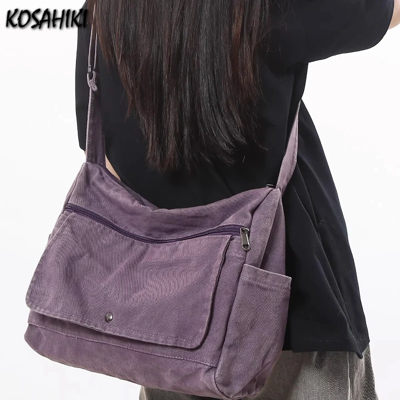 Dark purple messenger bag, front patch bag, multi-compartment adjustable shoulder strap, commuting large-capacity shoulder bag.