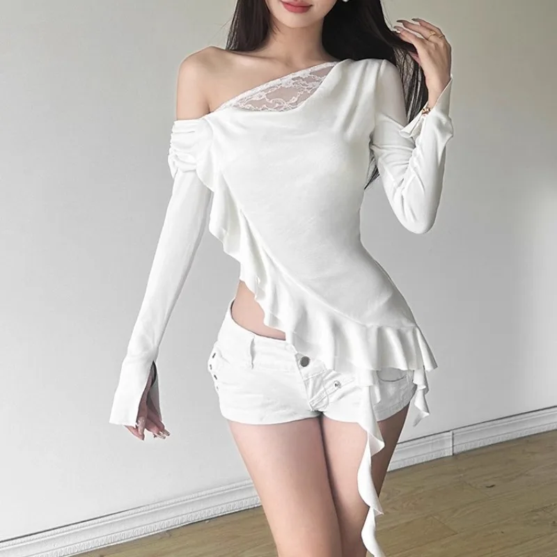 Skew Collar Lace Stitching Sexy Slim Long-sleeved T-shirt Women 2025 Autumn New Streetwear Solid Color All-match Irregular Tops