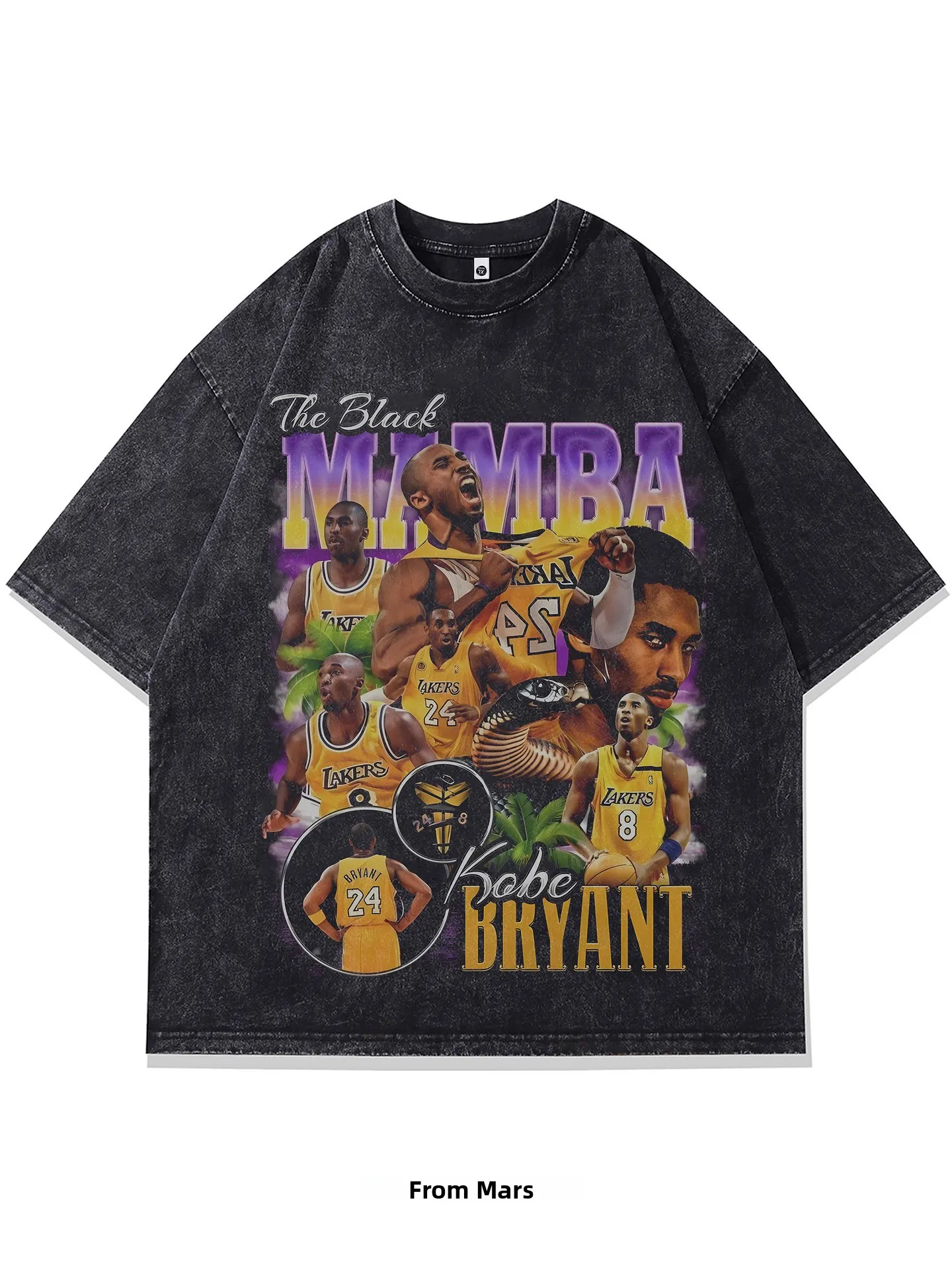 

Мужской комплект: футболка с коротким рукавом и круглым вырезом, шорты в тон. Яркий, универсальный, в этническом стиле, модный осенний наряд.