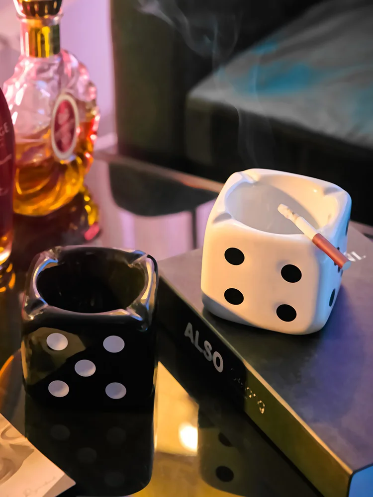 Advanced Sense Light Luxury Dice Ceramic Ashtray Fashion Household Commercial Bar Trend Special Living Room Desktop Ashtray New