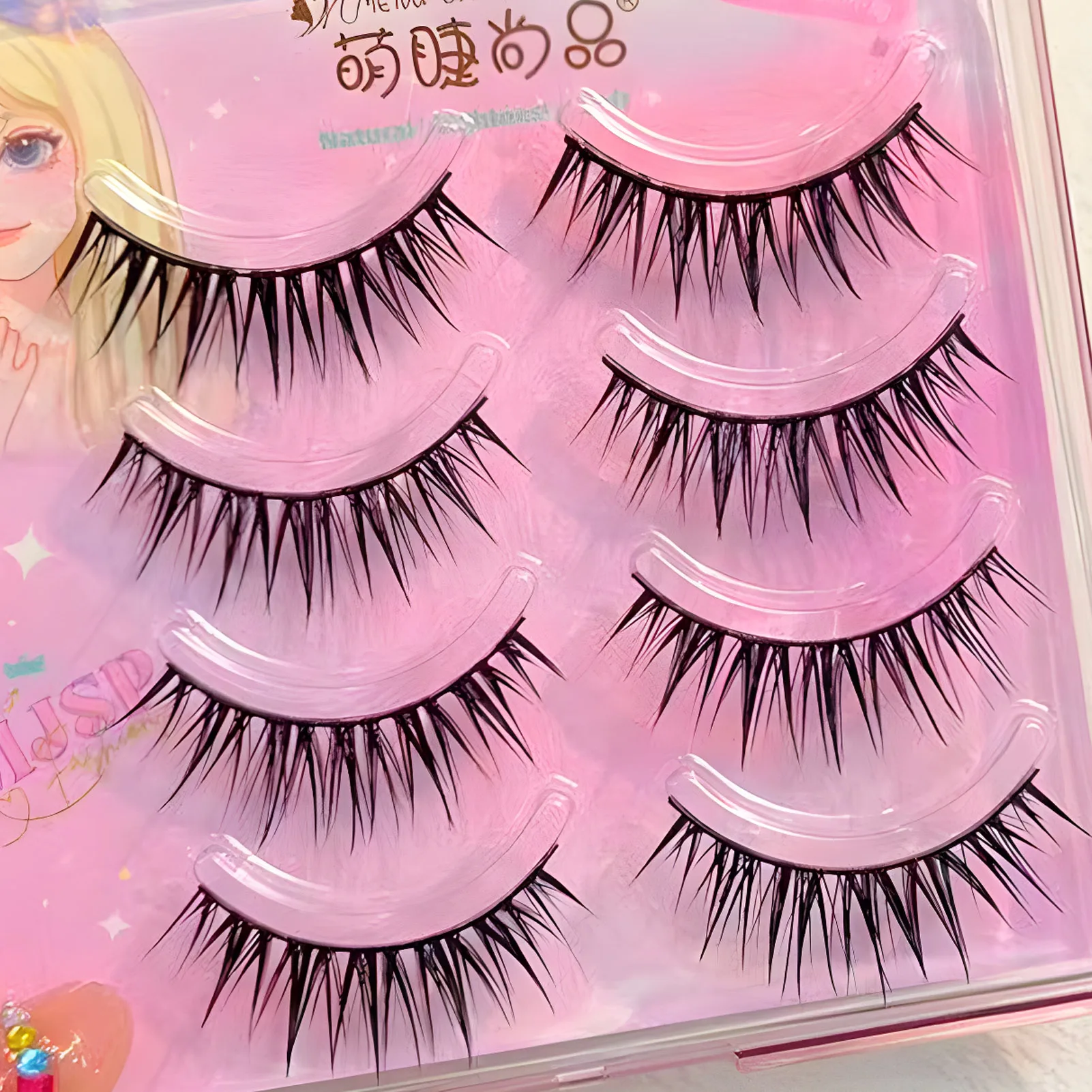 New Hot Realistic Curl False Eyelashes 3D Lash Thick Volume Long Wispy Lashes for Daily Working or Stage Makeup