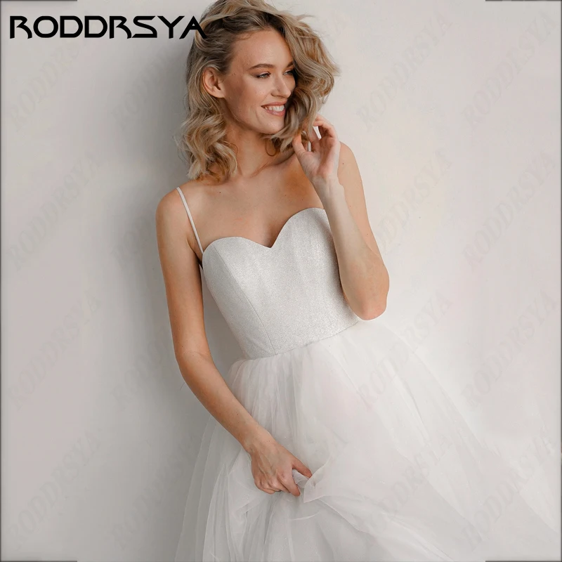 

RODDRSYA Simple Spaghetti Straps Wedding Dress for Woman Sweetheart Soft Tulle A-Line Bride Party Backless Robe Mariage Femme