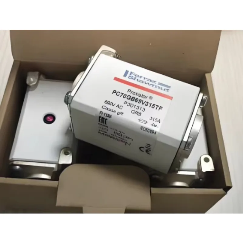 Electronic equipment 690V 63A specialty fast fuse low voltage circuit overcurrent safety component