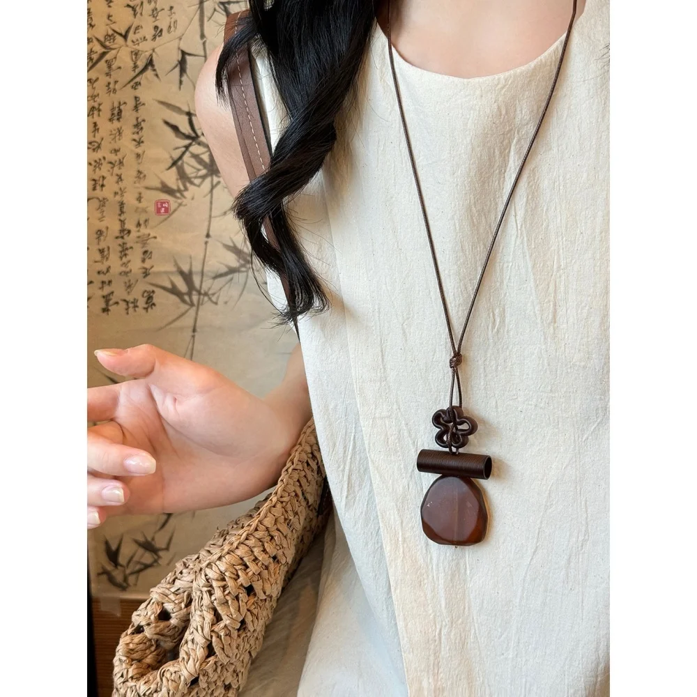 الرجعية الخشب الزجاج قلادة قلادة بولي Leather الجلود الحبل سترة طويلة سلسلة قلادة للنساء مجوهرات الأزياء والاكسسوارات
